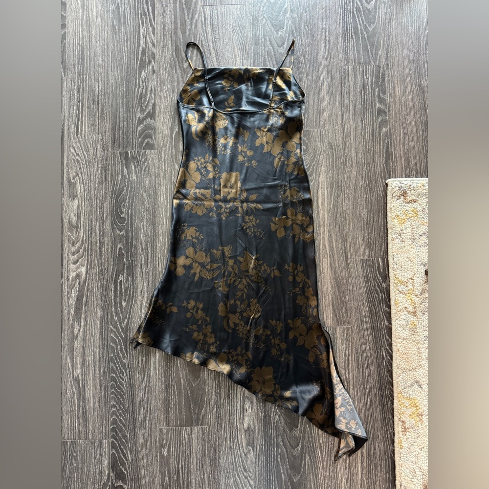 Reformation Silk Dress - Picture 4 of 5